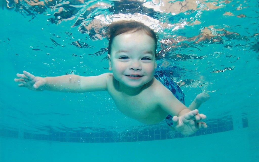 Cute-Baby-In-Swimming-pool